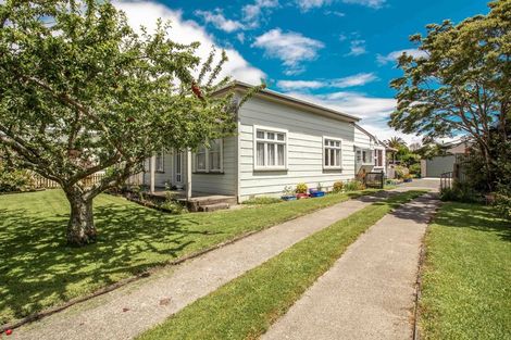 Photo of property in 126 Queen Street, Westport, 7825