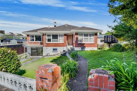 Photo of property in 35 Hinton Avenue, Forest Lake, Hamilton, 3200