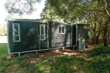 Photo of property in 27 Robinson Road, Coatesville, Albany, 0793