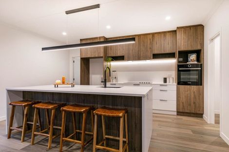 Photo of property in 7 Houpuni Road, Wainui, 0932