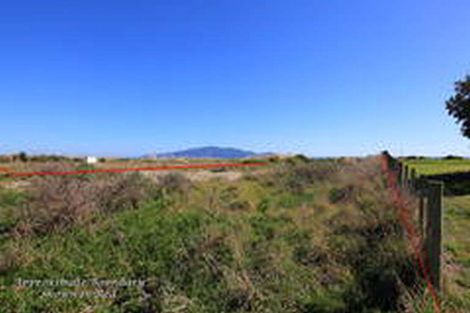 Photo of property in 290 Peka Peka Road, Peka Peka, Waikanae, 5391