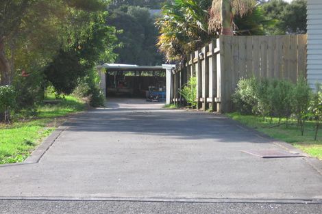 Photo of property in 70 Glen Marine Parade, Glendene, Auckland, 0602