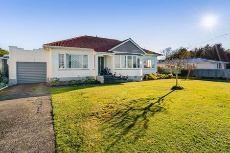 Photo of property in 11 Miranda Street, Stratford, 4332