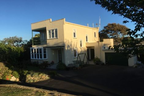 Photo of property in 35 Great North Road, Saint Johns Hill, Whanganui, 4501