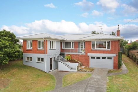 Photo of property in 4 Ingram Street, Papakura, 2110