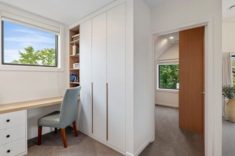 Photo of property in 66 Straven Road, Fendalton, Christchurch, 8014