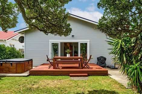 Photo of property in 62 Heretaunga Street, Petone, Lower Hutt, 5012