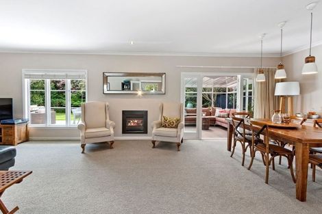 Photo of property in 8 Dunrobin Place, Avonhead, Christchurch, 8042