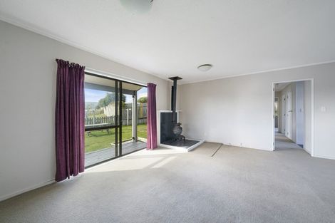 Photo of property in 30 Pitoitoi Street, Otaihanga, Paraparaumu, 5036