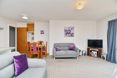 Photo of property in 2/63 Bridge Street, New Brighton, Christchurch, 8062