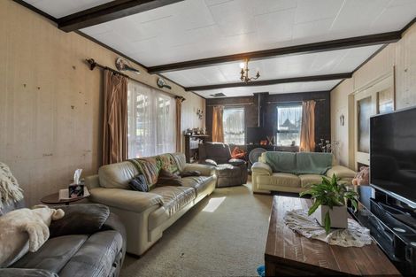 Photo of property in 40 Mcleod Road, Weymouth, Auckland, 2103