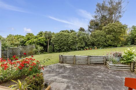 Photo of property in 10 Ceramco Place, Torbay, Auckland, 0630