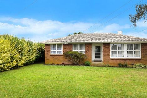 Photo of property in 65 Arimu Road, Papakura, 2110