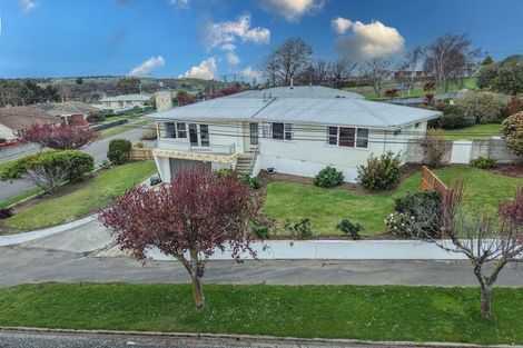 Photo of property in 26 Arrow Crescent, Holmes Hill, Oamaru, 9401