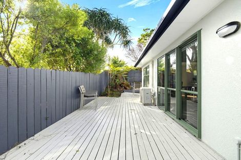 Photo of property in 6 Chadlington Avenue, Henderson, Auckland, 0612