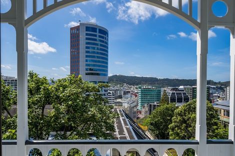 Photo of property in 2/219 The Terrace, Wellington Central, Wellington, 6011