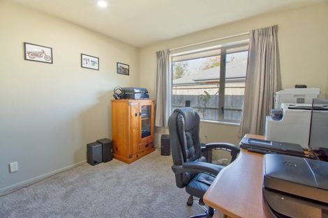 Photo of property in 5 Blowers Place, Halswell, Christchurch, 8025