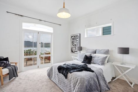 Photo of property in 48 Maida Vale Road, Roseneath, Wellington, 6011