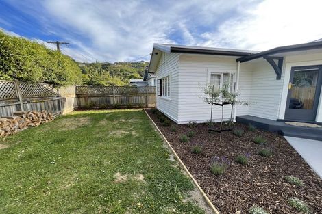 Photo of property in 10 Pitt Street, Maitai, Nelson, 7010