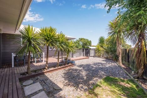 Photo of property in 15 Campbell Avenue, Paraparaumu, 5032