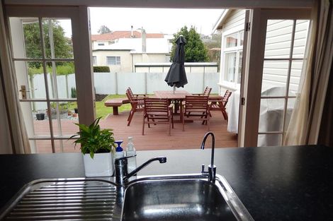 Photo of property in 42a Till Street, South Hill, Oamaru, 9400