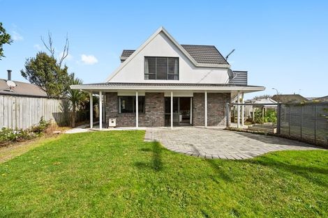 Photo of property in 32 Moreland Avenue, Pukete, Hamilton, 3200
