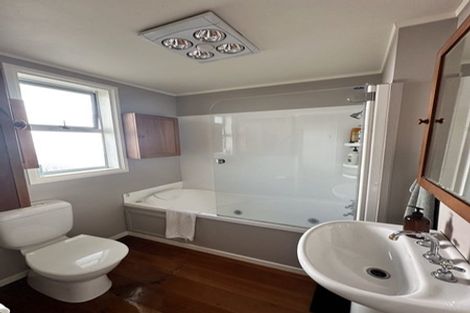 Photo of property in 14 Enfield Road, Hospital Hill, Napier, 4110