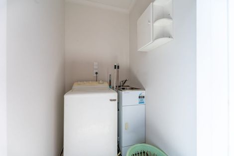 Photo of property in 35 Avenue Road, West End, Timaru, 7910