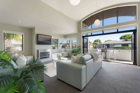 Photo of property in 6b Oceanview Road, Mount Maunganui, 3116