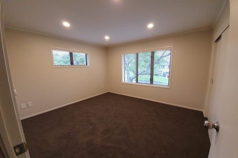 Photo of property in 23 Orinda Close, Botany Downs, Auckland, 2010
