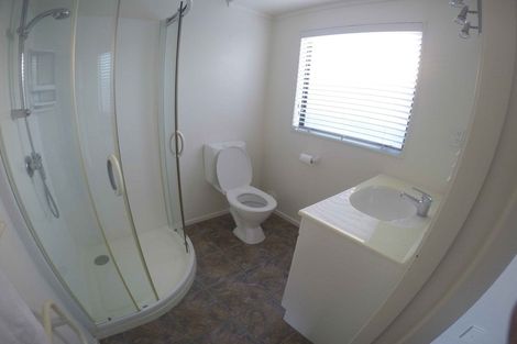 Photo of property in 102 Westerham Drive, Dannemora, Auckland, 2016