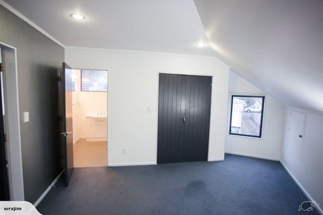 Photo of property in 63a Randwick Crescent, Moera, Lower Hutt, 5010