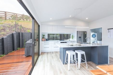 Photo of property in 24 Genia Drive, Wakefield, 7025