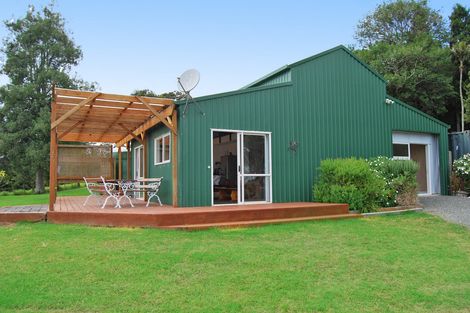 Photo of property in 76 Spindler Road, Wellsford, 0972