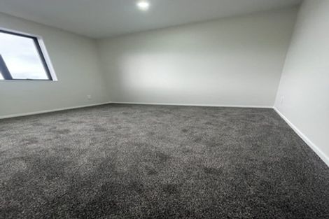 Photo of property in 17b Kemble Close, Mangere, Auckland, 2022