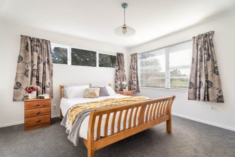 Photo of property in 9 Dormar Place, Churton Park, Wellington, 6037