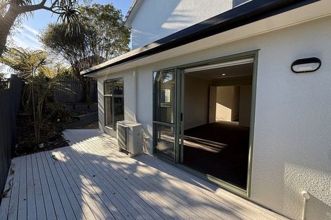 Photo of property in 6 Chadlington Avenue, Henderson, Auckland, 0612