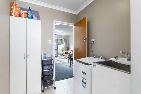 Photo of property in 7/289 Carrington Street, Vogeltown, New Plymouth, 4310