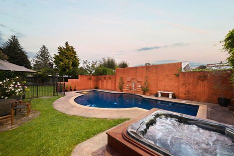 Photo of property in 3 Armagh Street, Hamilton East, Hamilton, 3216