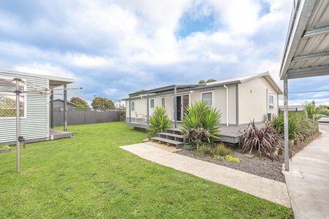 Photo of property in 10 Karaka Street, Castlecliff, Whanganui, 4501