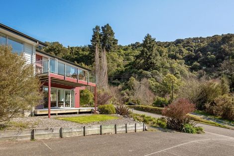 Photo of property in 2 Takorika Street, Havelock, 7100