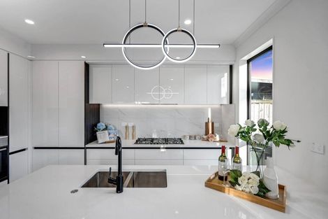 Photo of property in 14 Urney Drive, Flat Bush, Auckland, 2019