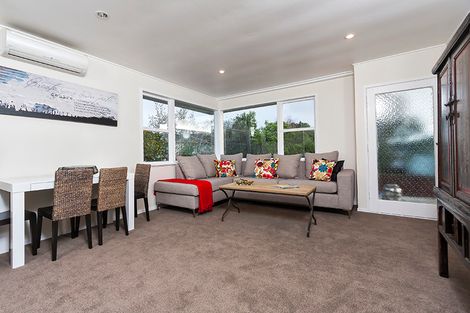 Photo of property in 2/357 Pakuranga Road, Pakuranga Heights, Auckland, 2010