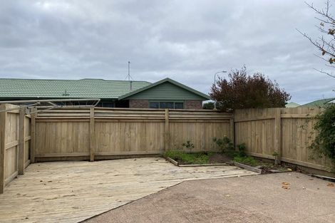 Photo of property in 39 Spackman Crescent, Paraparaumu, 5032