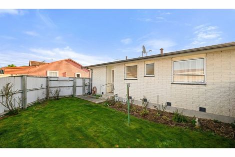 Photo of property in 2/110 Barbour Street, Waltham, Christchurch, 8011