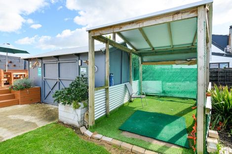 Photo of property in 2 Grant Place, Awapuni, Palmerston North, 4412