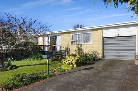 Photo of property in 2/41 Waverley Street, Richmond, 7020