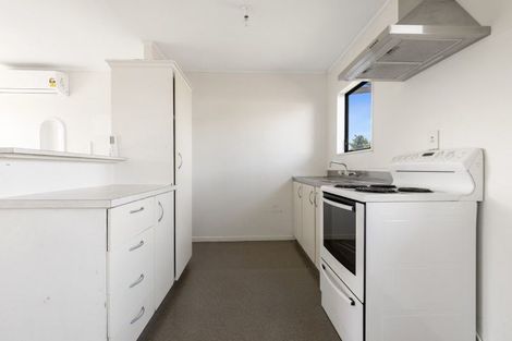 Photo of property in 1/20 Hatherley Place, Clendon Park, Auckland, 2103