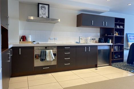 Photo of property in Monument Apartments, 9d/245 Wakefield Street, Te Aro, Wellington, 6011
