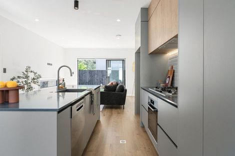 Photo of property in 3/64 Banbury Crescent, Fairfield, Hamilton, 3214